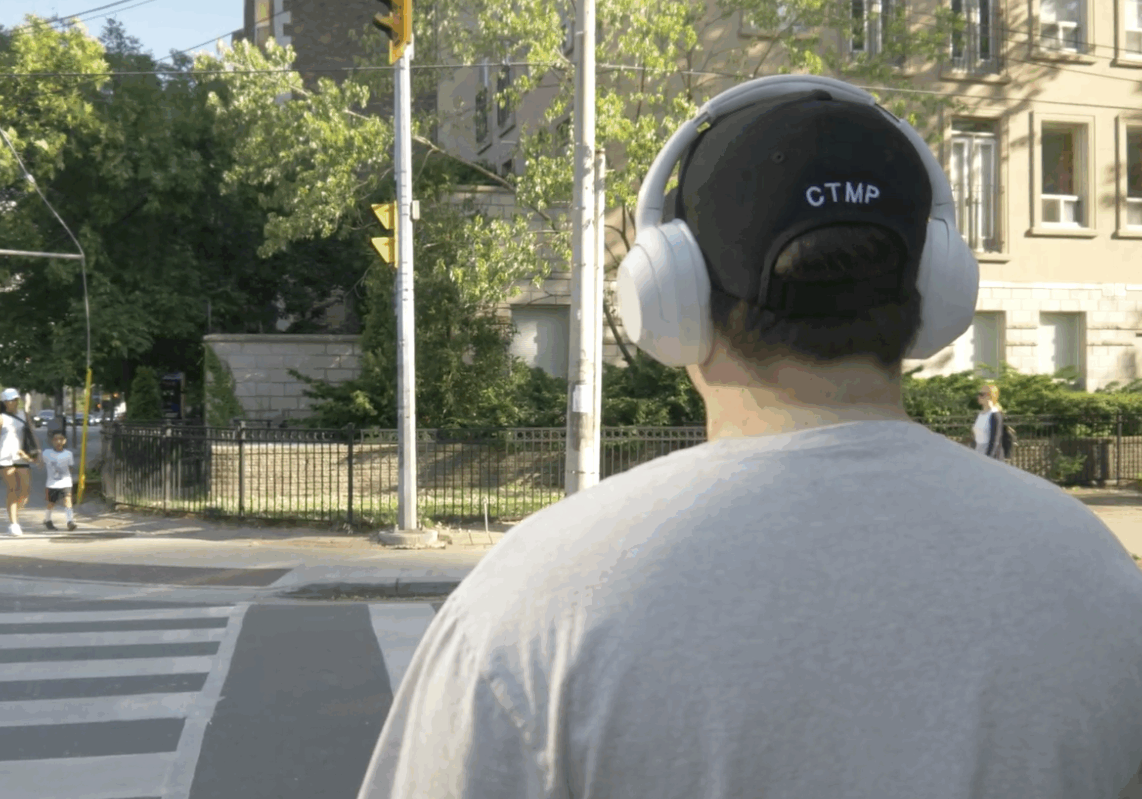 Commuter headphones